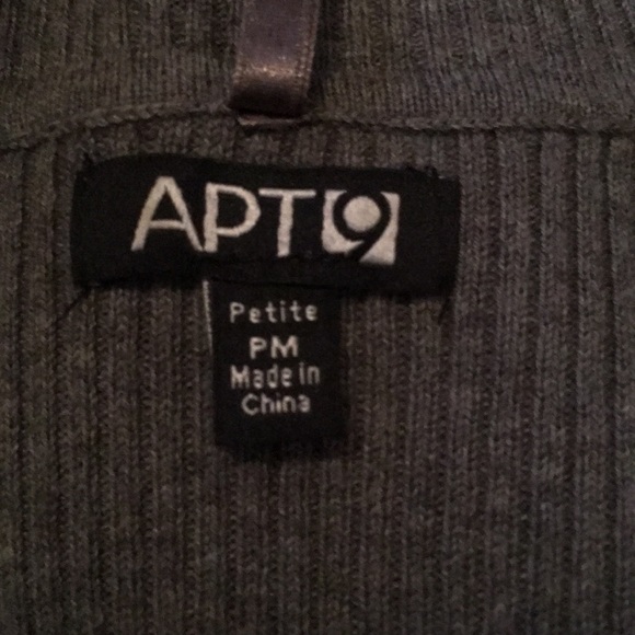 Apt 9 short sleeve sweater with scarf - Picture 3 of 6